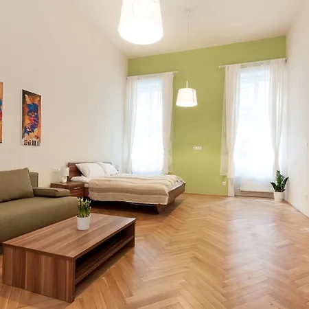 Apartment Midtown