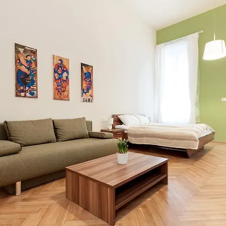 Apartment Midtown Budapest